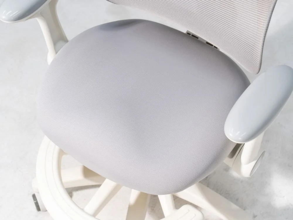 Ergonominė kėdė vaikui su porankiais - Image 8